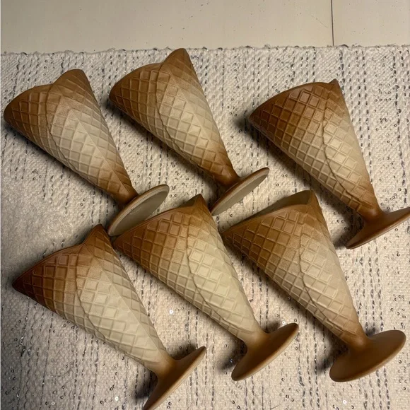 6 Pcs Vintage Bormioli Rocco Gelato Dessert Bowls waffle cones Made in Italy NEW - Picture 3 of 8